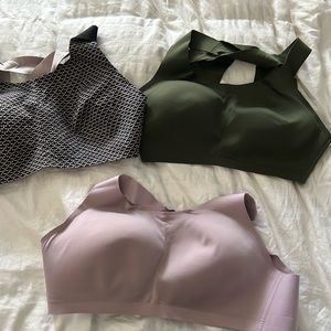 PLEASE READ: lot of 3 Lululemon Enlite bras. Hooks in back are missing or loose